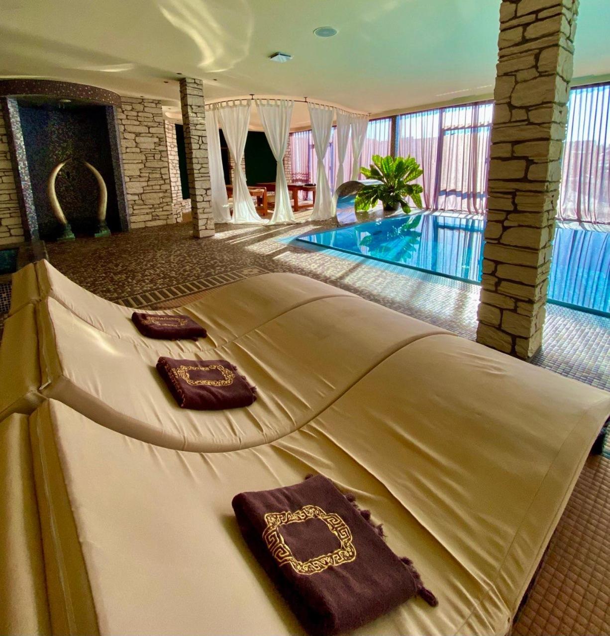 Royal Spa & Hotel Resort リガ エクステリア 写真
